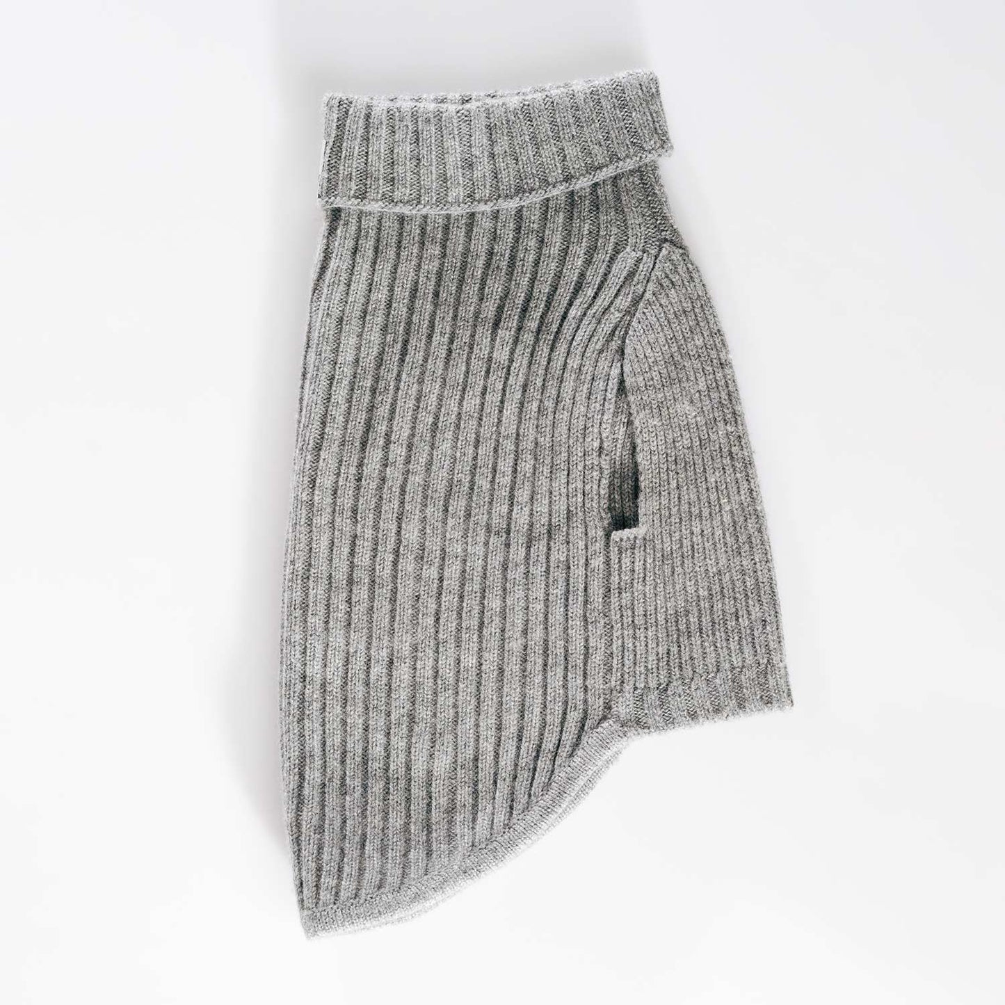 Side view of diamond cable knit-royal blue- cashmere dog sweater